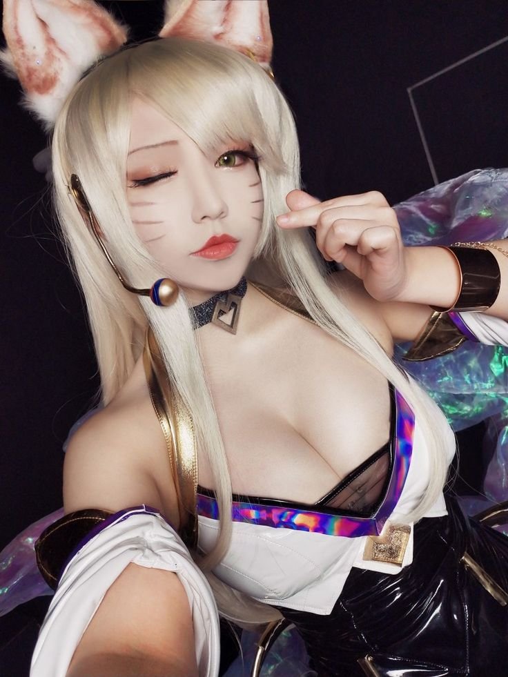 Chihiro_Chang Cosplay