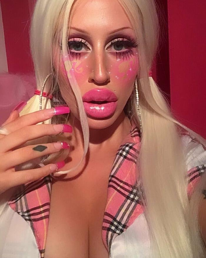 Alicia Amir Bimbo 2020