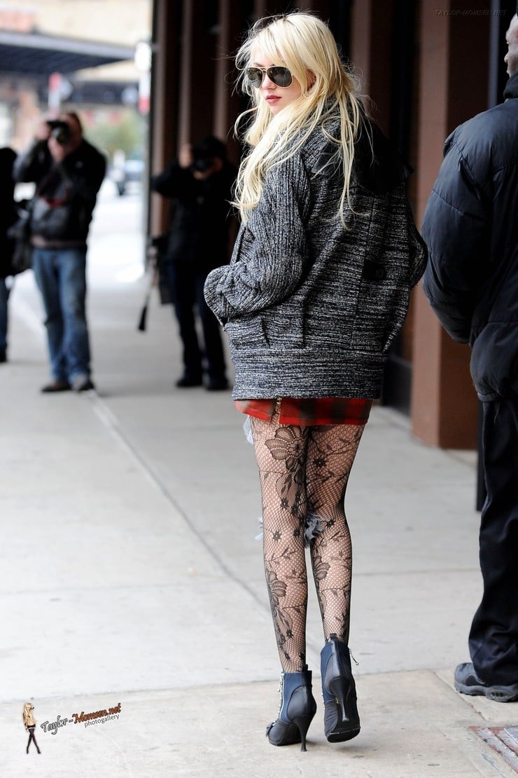 Taylor Momsen Skirt