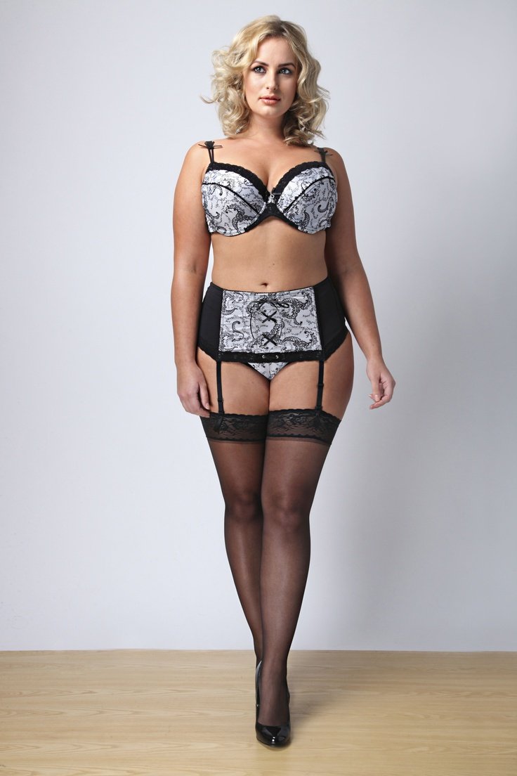 Aline Zattar Plus Size