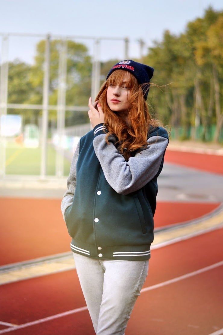 Alina Mayer Model drain