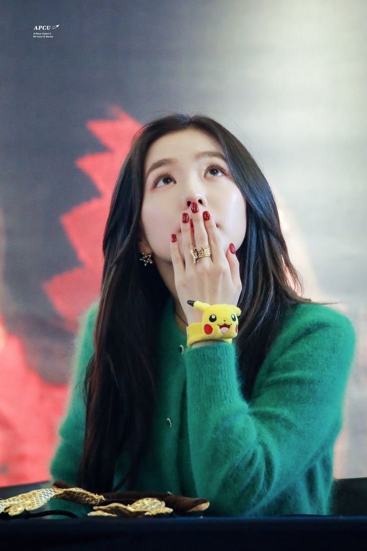 Sylgi Red Velvet Happiness