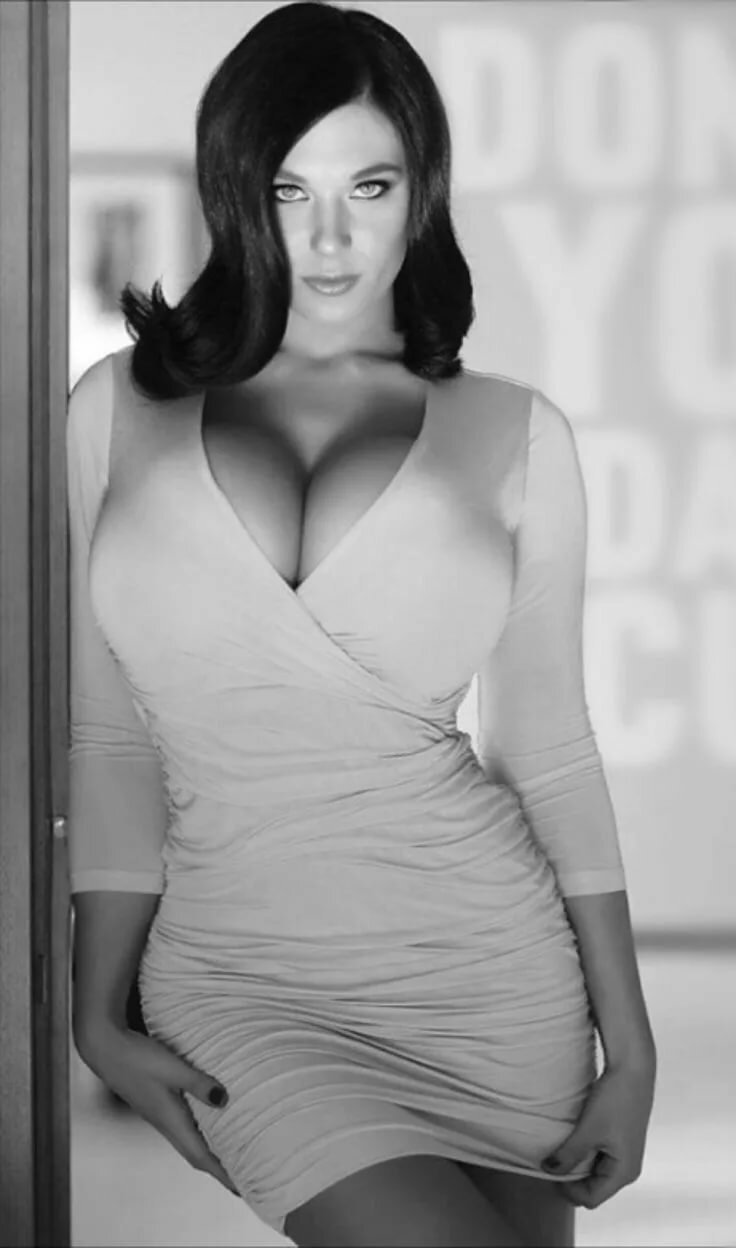 Denise Milani Bust