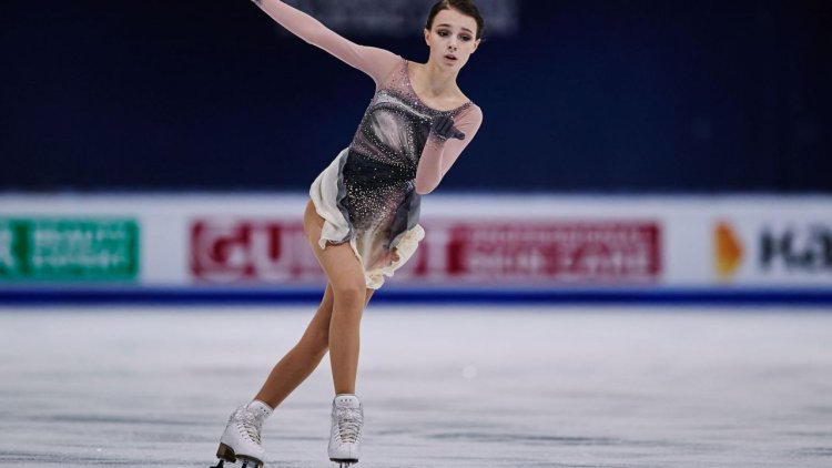 Evgeny Semenenko and Anna Shcherbakova