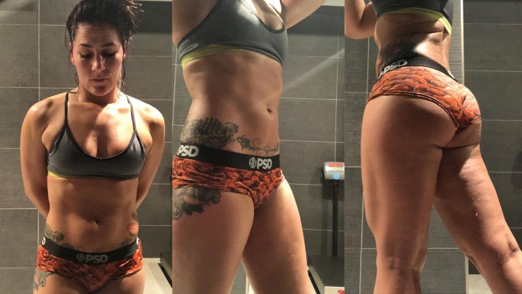 Jessica Andrade is naked