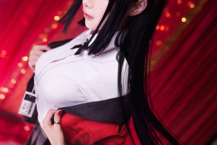 Elsa Re Zero full growth of cosplay