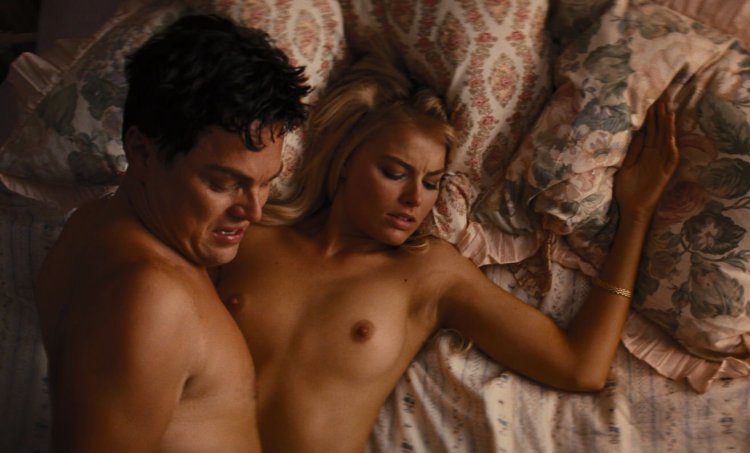 Margot Robbie Wolf with Wall Street 18