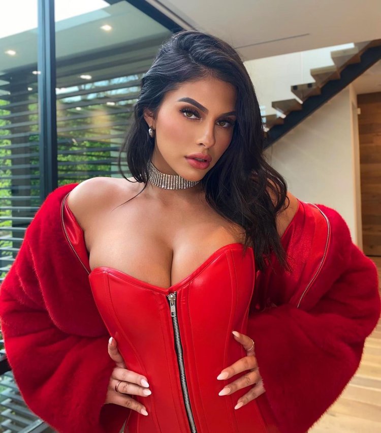 Amanda Trivizas Tyga