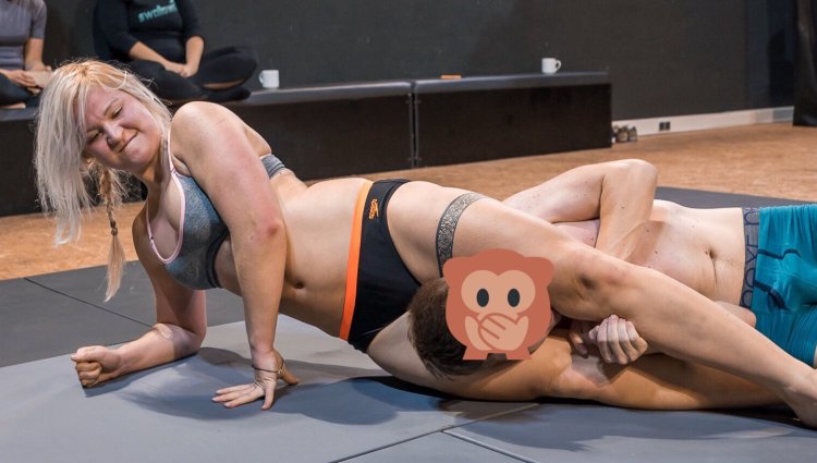 Headscissors Angelina