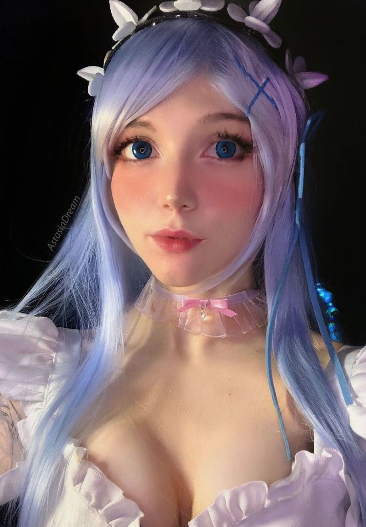 Jessica (@maidofmight)