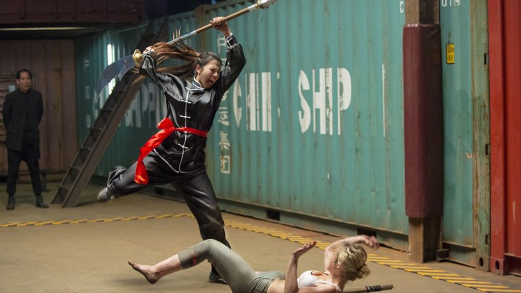 Sonic Amy in a swimsuit