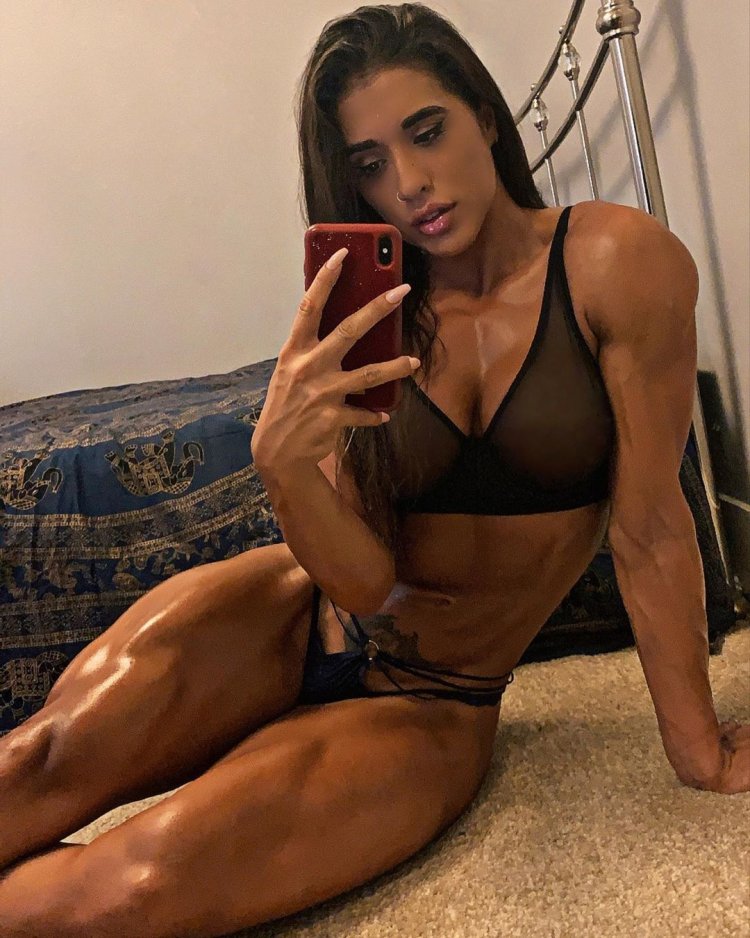 Eliza Costa FBB