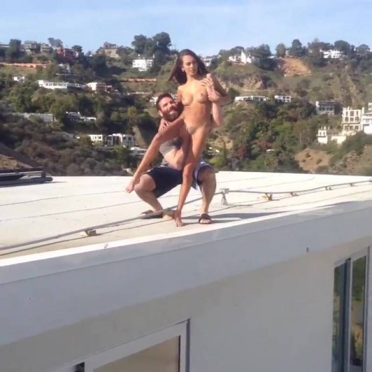 Dan Bilserian and his girls Nude