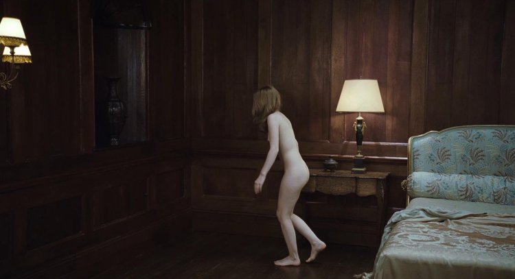 Emily Browning Erosene