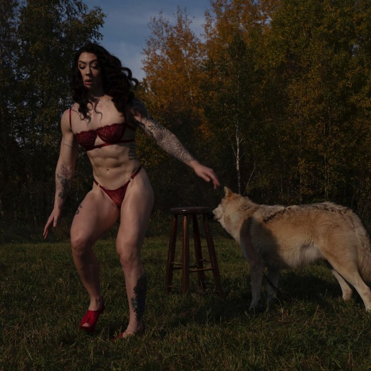 Natasha Golovitsyna is naked