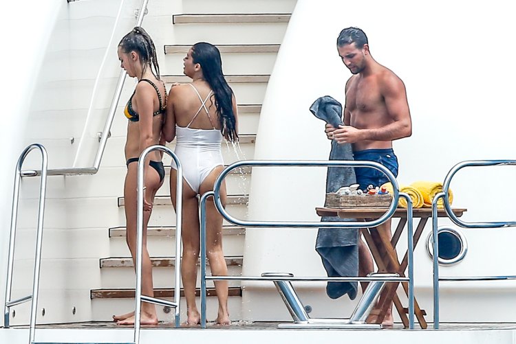 Selena Gomez 2018 Topless