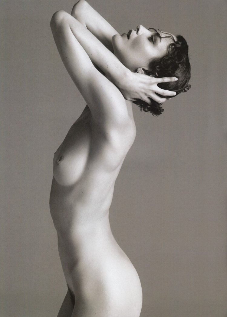 Shalom Harlow in his youth naked