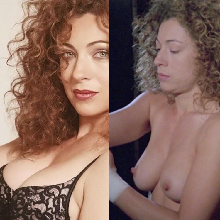 Alex Kingston hot photos