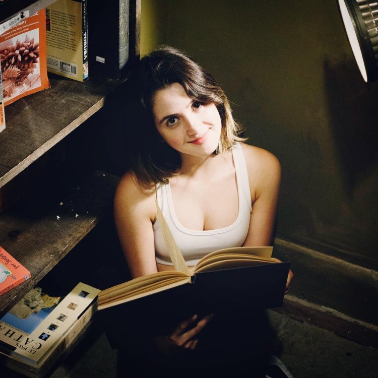 Laura Marie Marano Naked