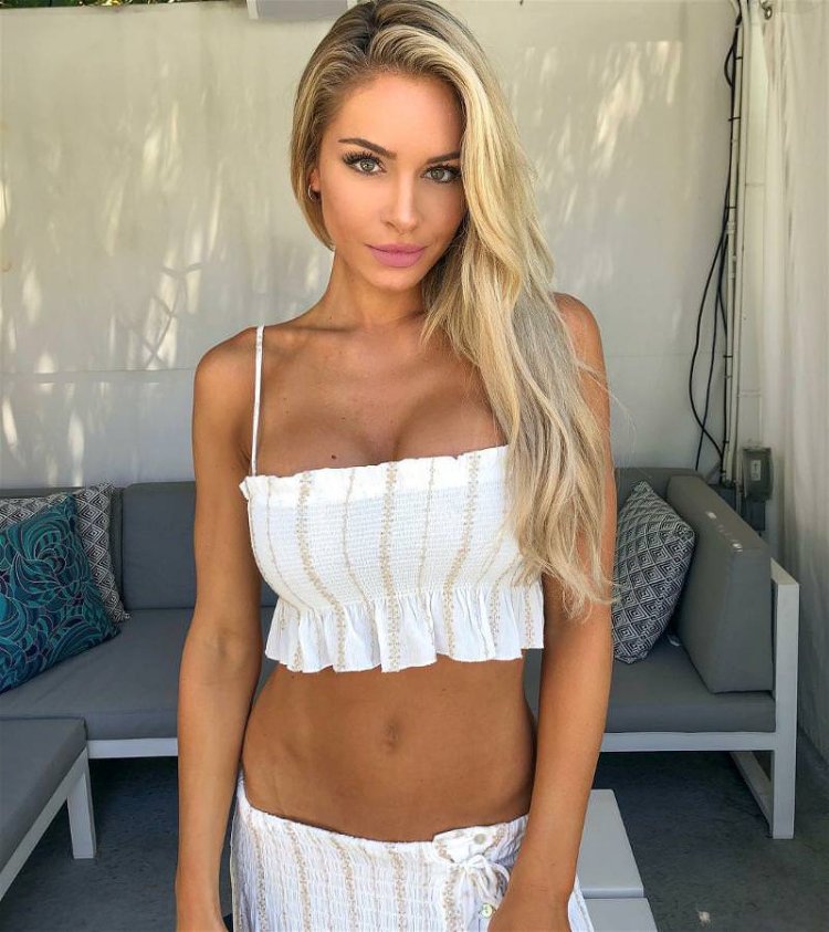 Anna katharina hot