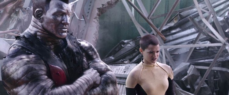 Briana Hildebrandt legs