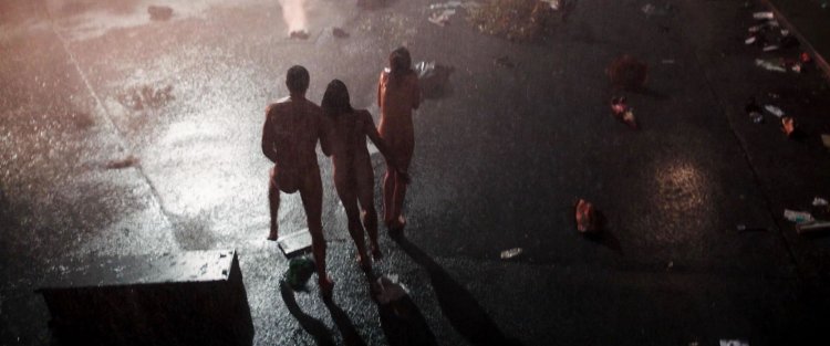 Mackenzie Davis photo naked