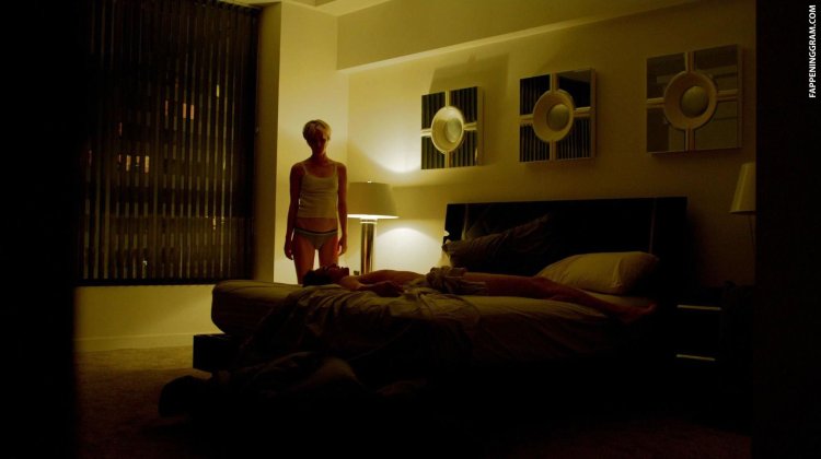 Mackenzie Davis Terminator Nude