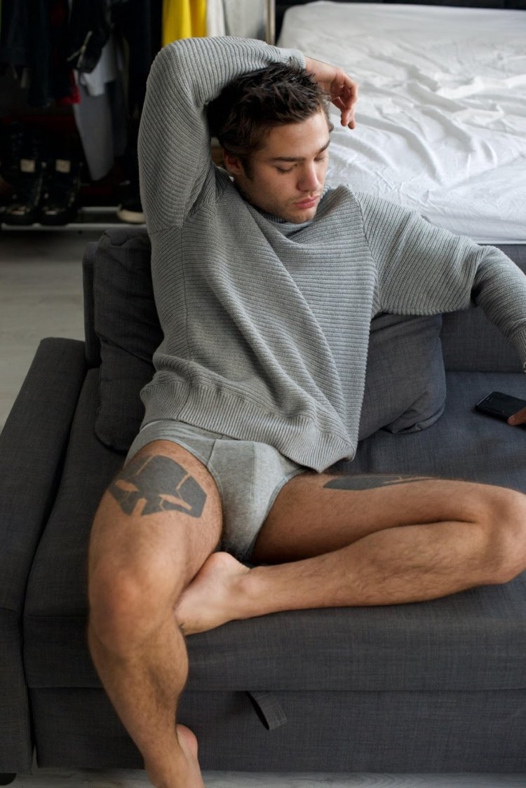 Roma of the acorn intimka