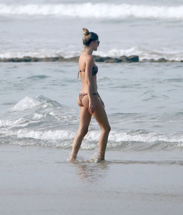 Giselle Bundhen Nude