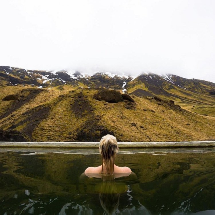 Girls naked in the mountains