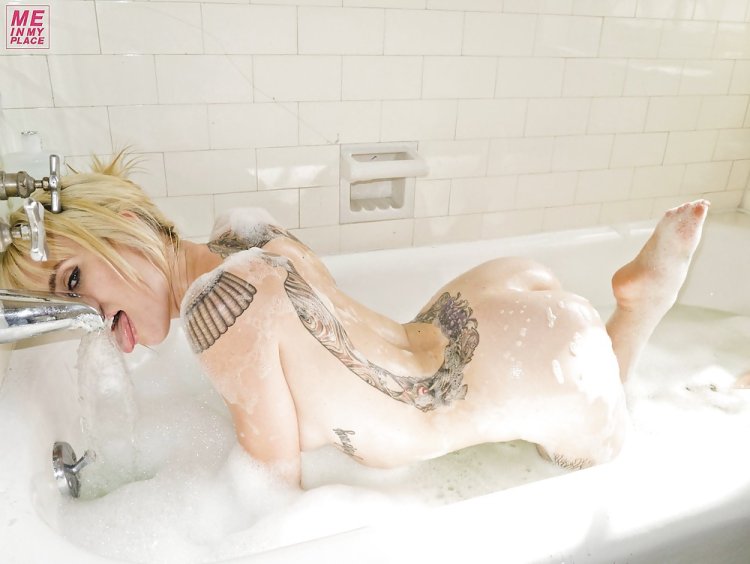 Alysha Nett Hot