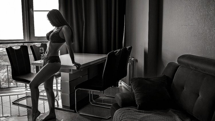 Ornella Gromova Oxana