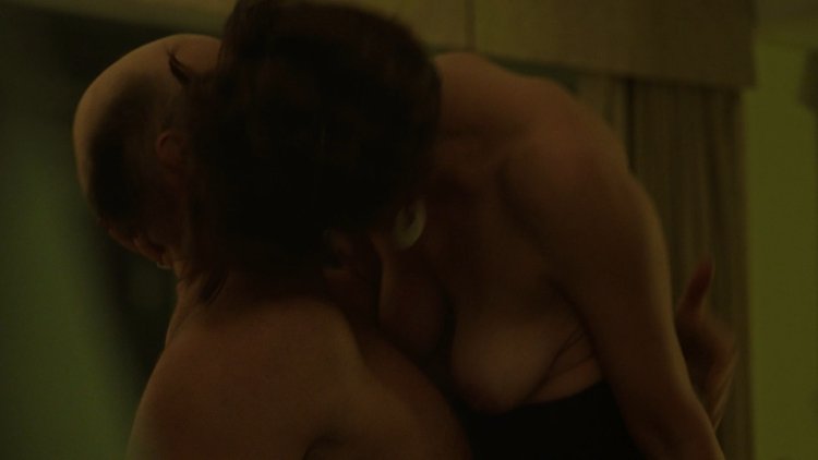 Maggie Jillenhale Naked in the film