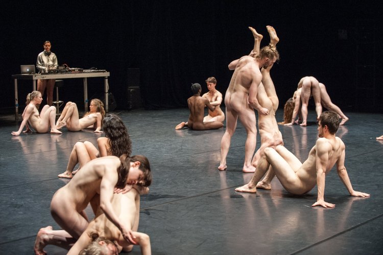 Erotic performance Naked Ballet