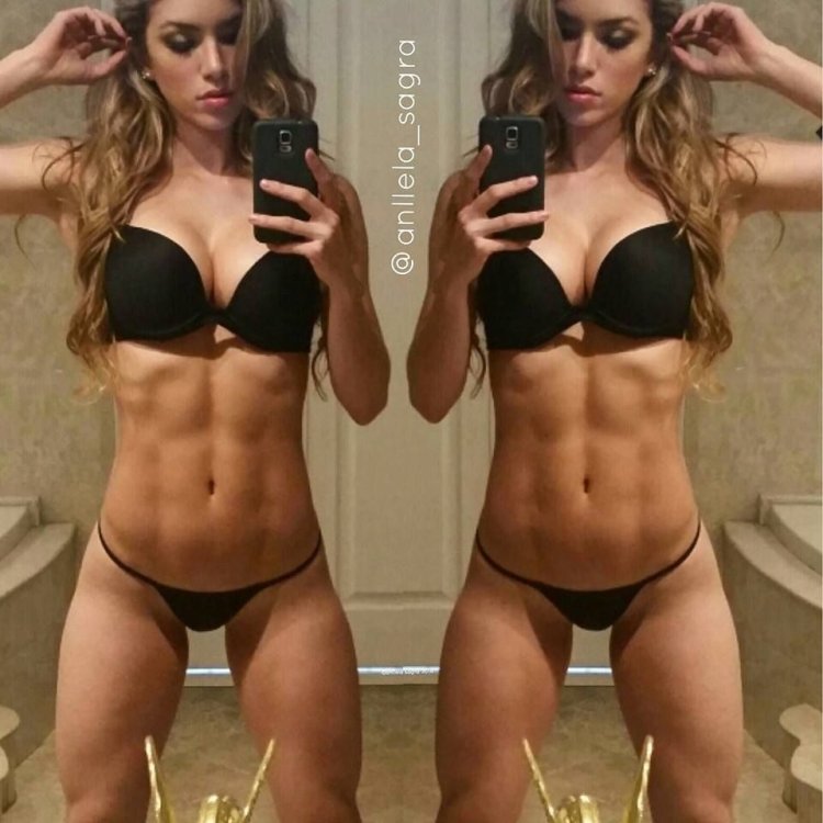 Angel Sagra to plastic