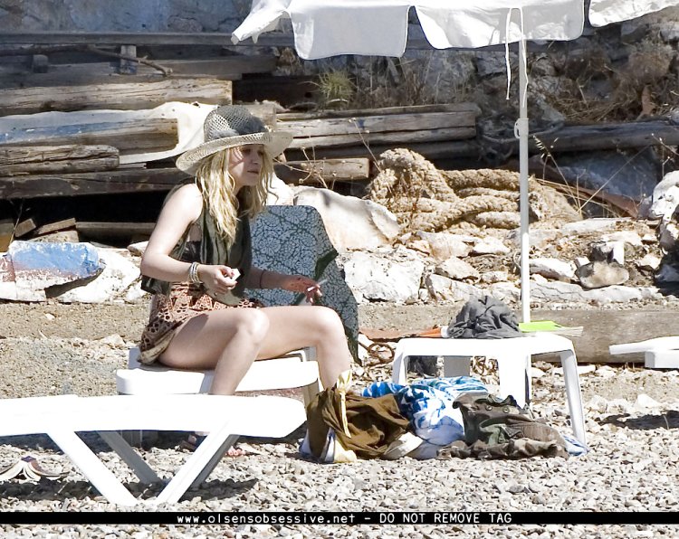 Unis Olsen in a swimsuit