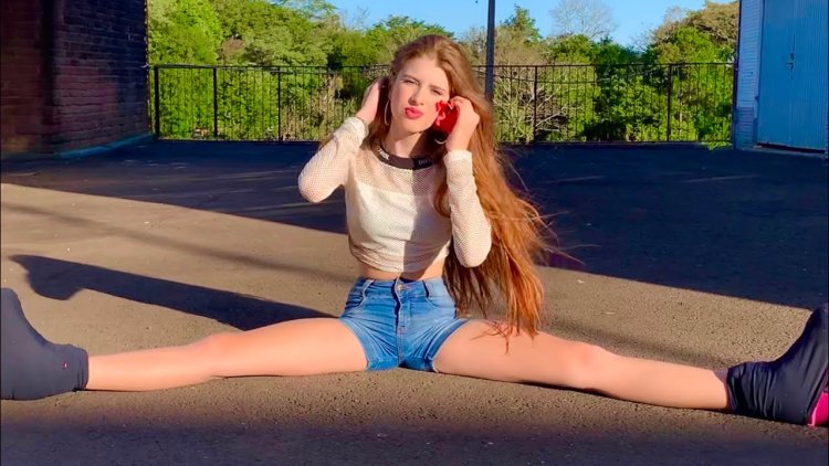 Modelo Julinha photo