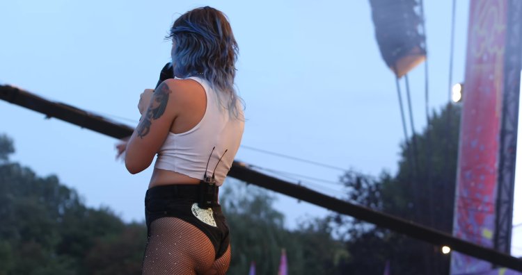 Tove Lo singer and Charlie