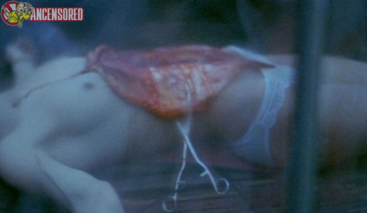 Kate Bekinseil Lesbian Scenes