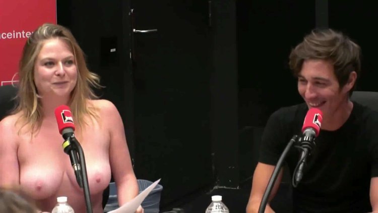 Jessica McCan naked performance