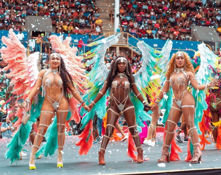 Brazilian carnival for adults