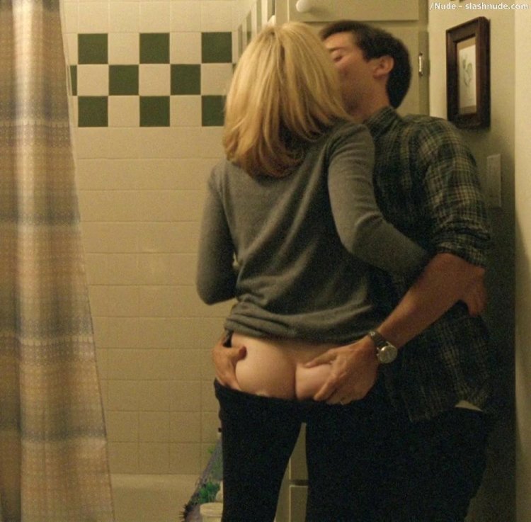 Elizabeth Banks Erotic scenes
