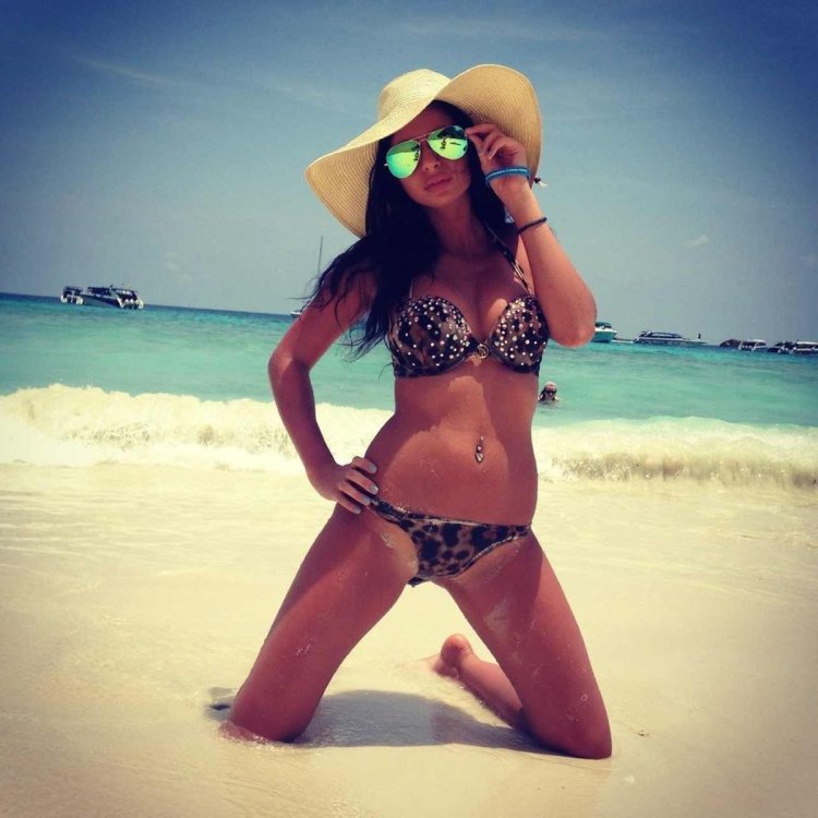 Alexandra Polonskaya model