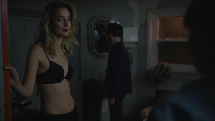 Willa Fitzgerald is hot