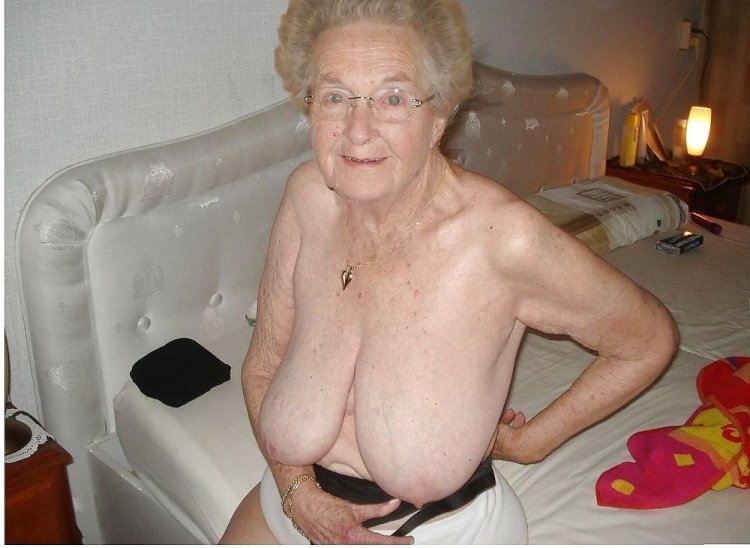 Old women Homemade breasts