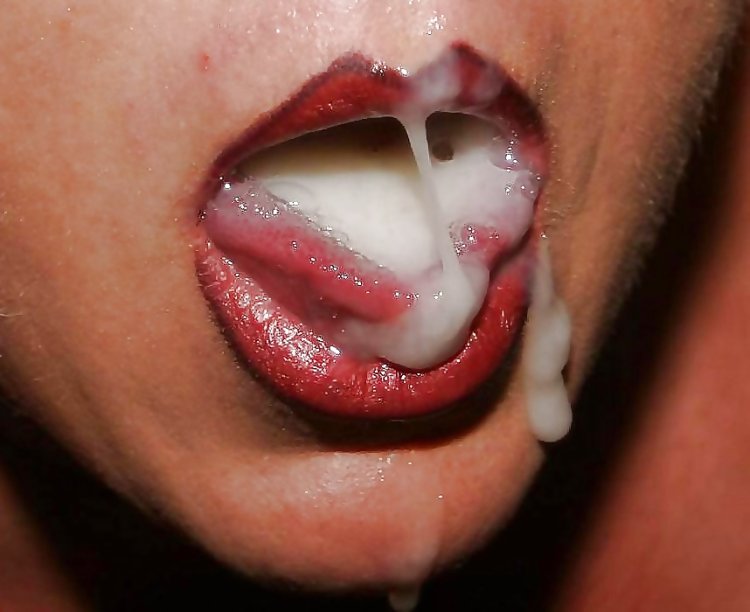 Cums on the tongue close -up