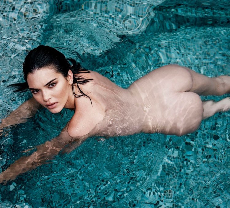 Kendall Jenner Nude