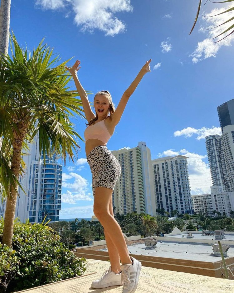 The girl of the nipple