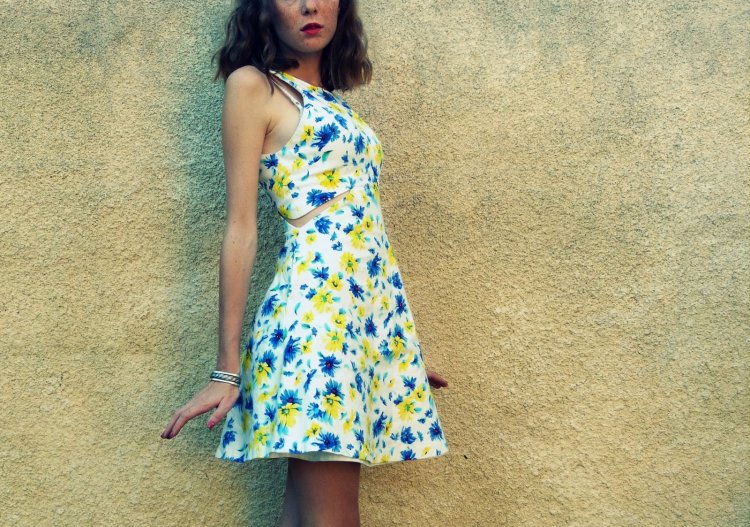 Esti Ginzburg photo shoot