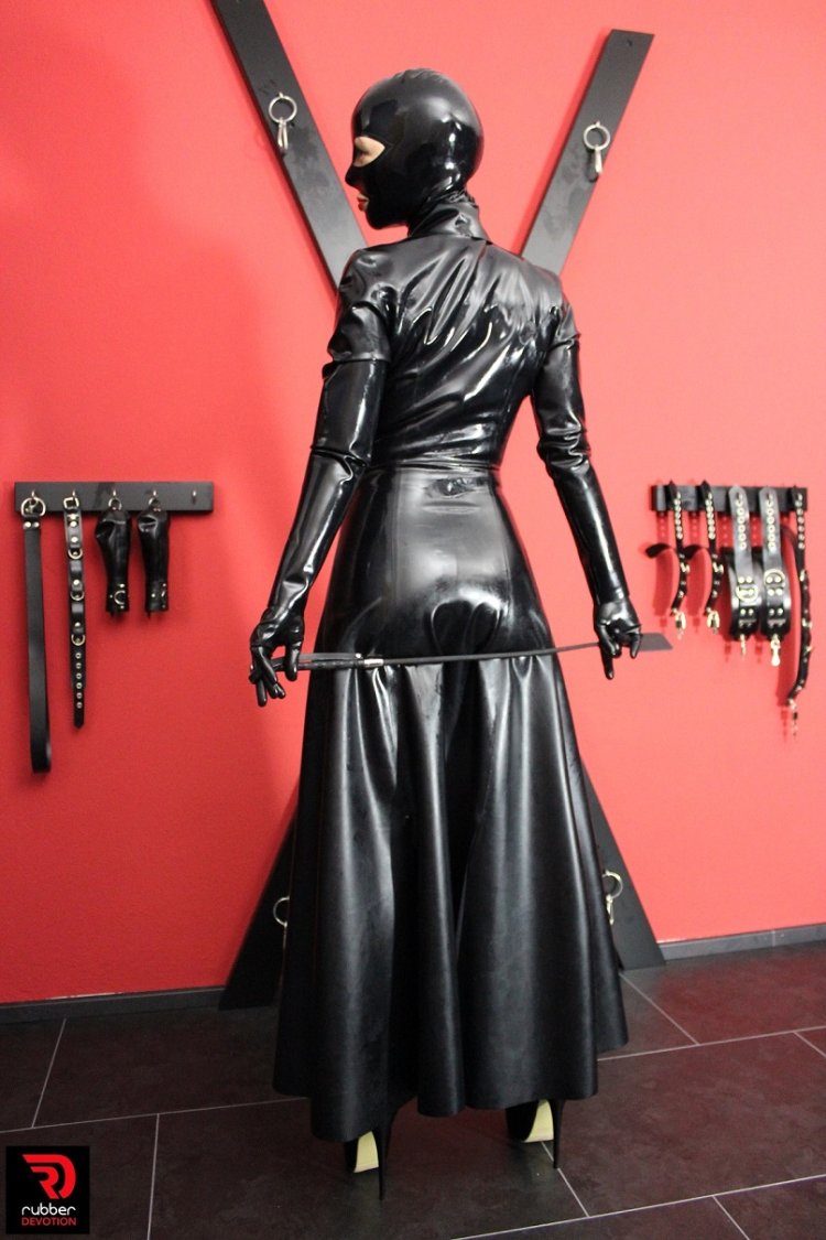 Nurse in a gynecological chair